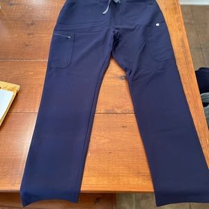 FIG scrubs yolo skinny 2.0 navy pants - size M